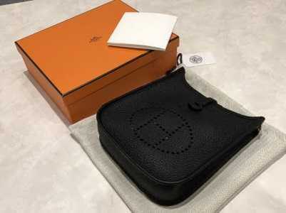 エルメス買取　エヴリンTPM